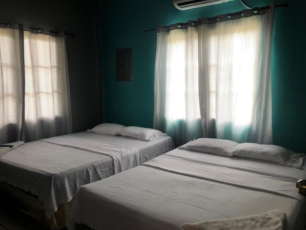 Hostal Rudy'S Beach Puerto Cortés Eksteriør billede