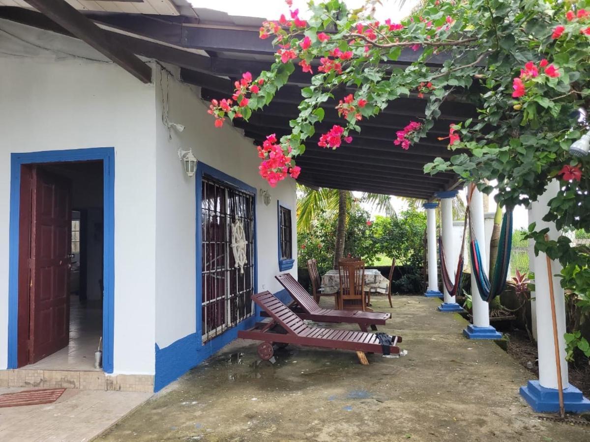 Hostal Rudy'S Beach Puerto Cortés Eksteriør billede